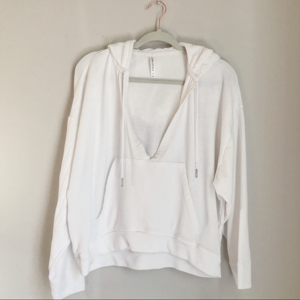 FABLETICS pullover!
